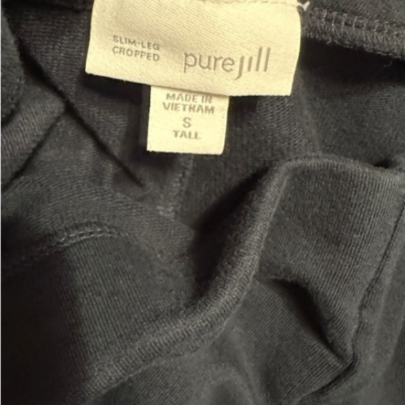 Pure Jill Slim Leg Cropped Black‎ Pants - Picture 4 of 5